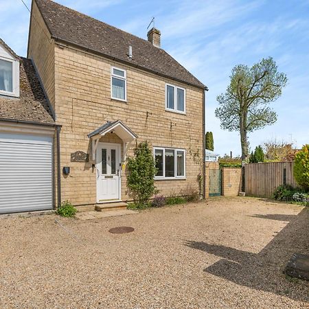 Elvington Cottage - Family-Friendly Cheerful House At The Heart Of The Cotswolds Bourton-on-the-Water Exterior photo