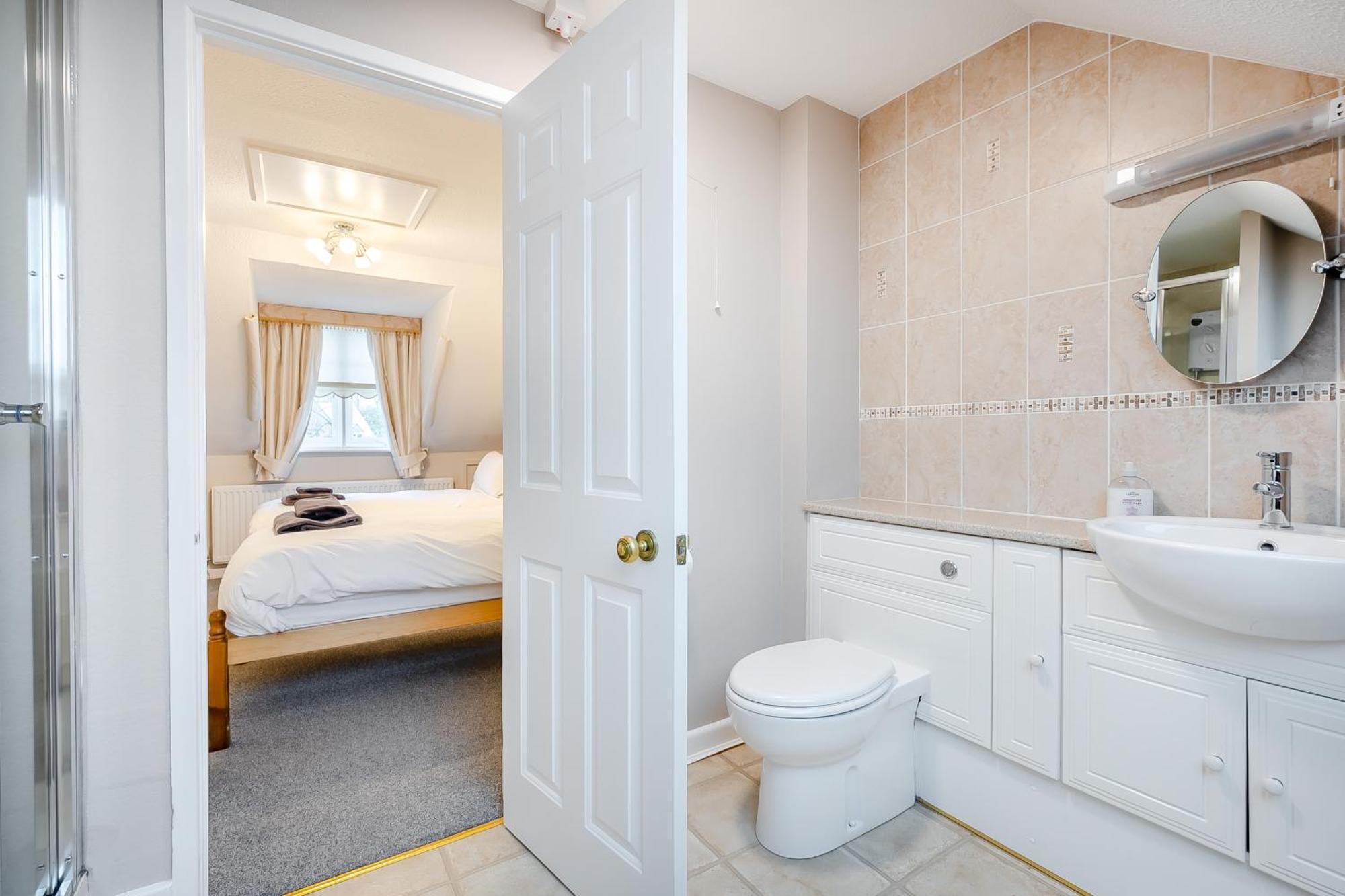 Elvington Cottage - Family-Friendly Cheerful House At The Heart Of The Cotswolds Bourton-on-the-Water Exterior photo