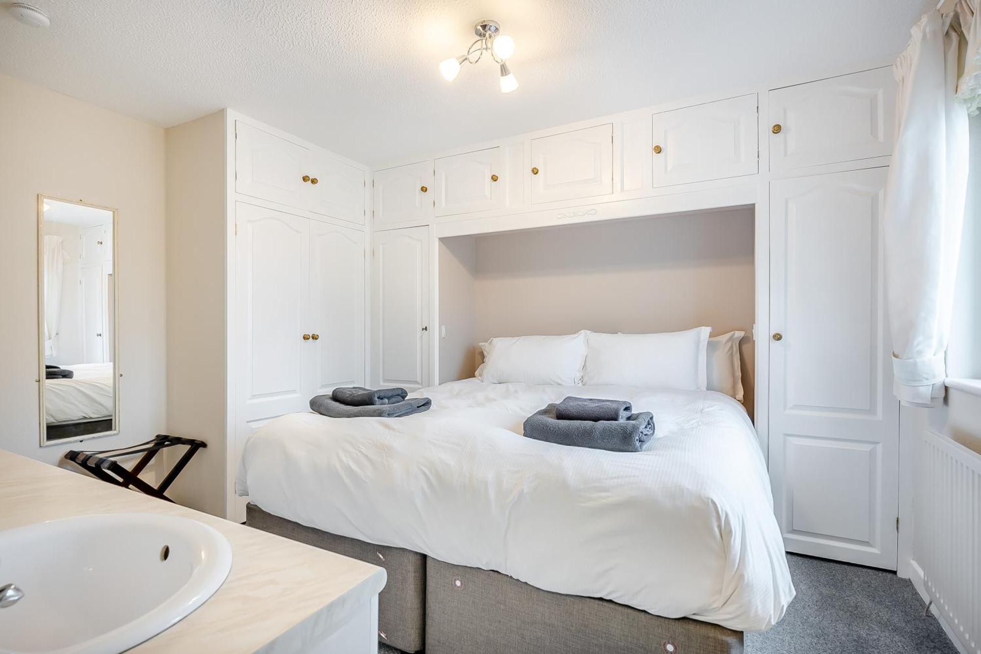 Elvington Cottage - Family-Friendly Cheerful House At The Heart Of The Cotswolds Bourton-on-the-Water Exterior photo